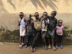 Kinder in Kazo Kawempe